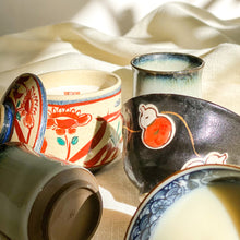 Load image into Gallery viewer, Mino Matsu Akae Chawanmushi Candle