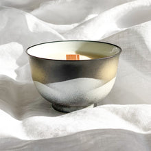 Load image into Gallery viewer, Kutani Golden Dune Yunomi Candle