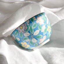 Load image into Gallery viewer, Mino Kozan Summer Florals Candle