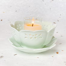 Load image into Gallery viewer, Somei Yoshino Blossom Candle