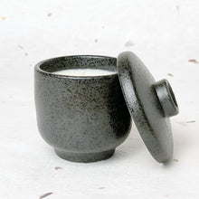 Load image into Gallery viewer, Charcoal Black Mino Candle