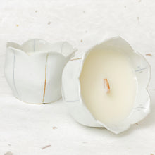 Load image into Gallery viewer, Kutani Suzuran Candle