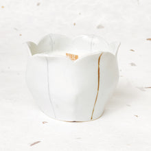 Load image into Gallery viewer, Kutani Suzuran Candle