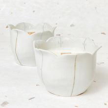 Load image into Gallery viewer, Kutani Suzuran Candle