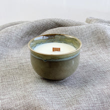 Load image into Gallery viewer, Mino Dip Candle (5 colors)