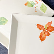 Load image into Gallery viewer, Leaf Motif Square Japanese Vintage Plate