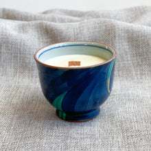 Load image into Gallery viewer, Arita Nishiki Orchid Yunomi (Tea Cup) Candle
