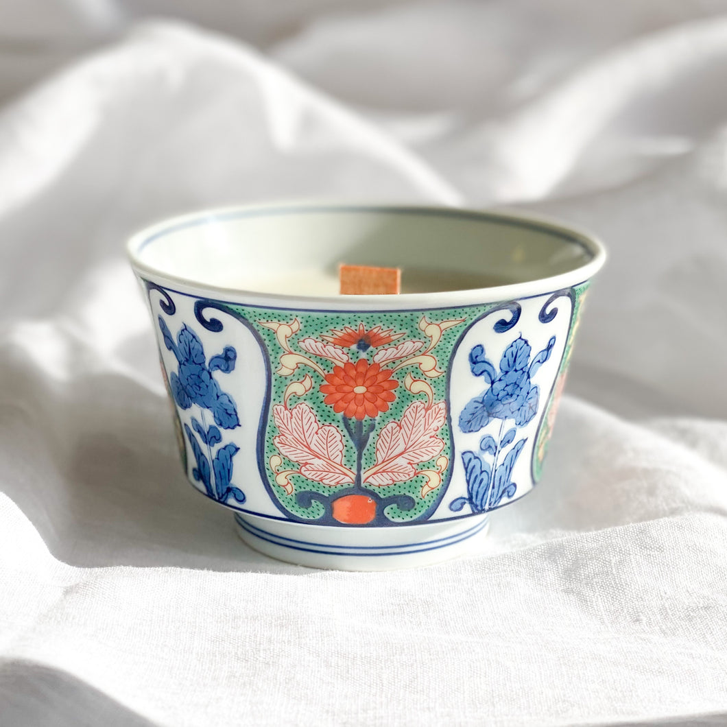 Arita Nishikide Chrysanthemum Kobachi Candle