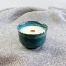 Load image into Gallery viewer, Mino Dip Candle (5 colors)
