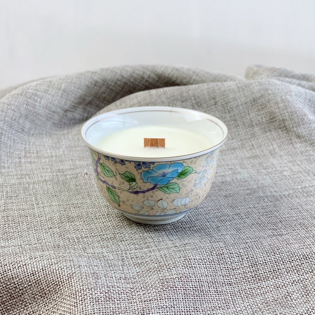 Silver Floral Kozan Candle